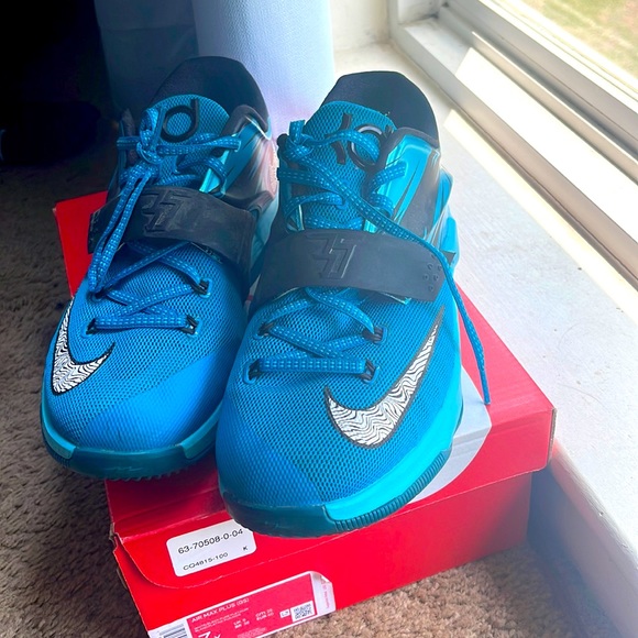 KD 7’s - Picture 1 of 3